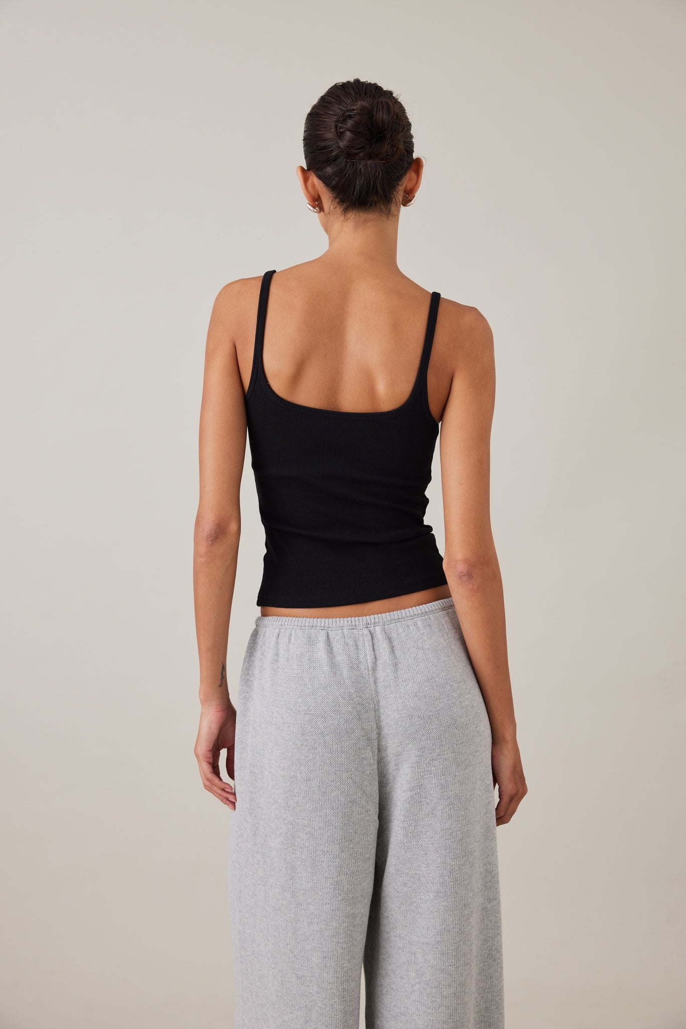 ANJA TANK - BLACK