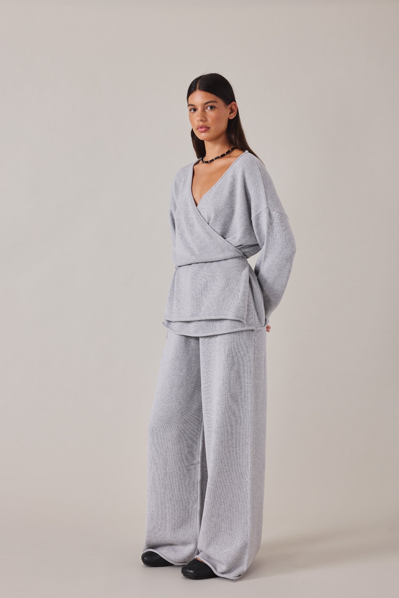 PRE-ORDER | SABINE WRAP KNIT - GREY