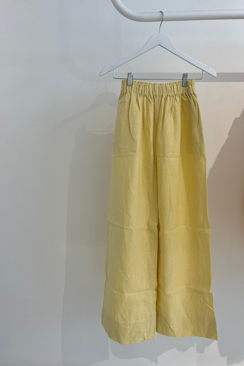 ESSENTIAL WAISTED PANT - BUTTER