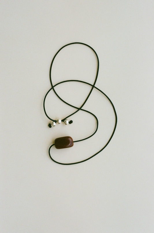 ARLO NECKLACE - PEBEL