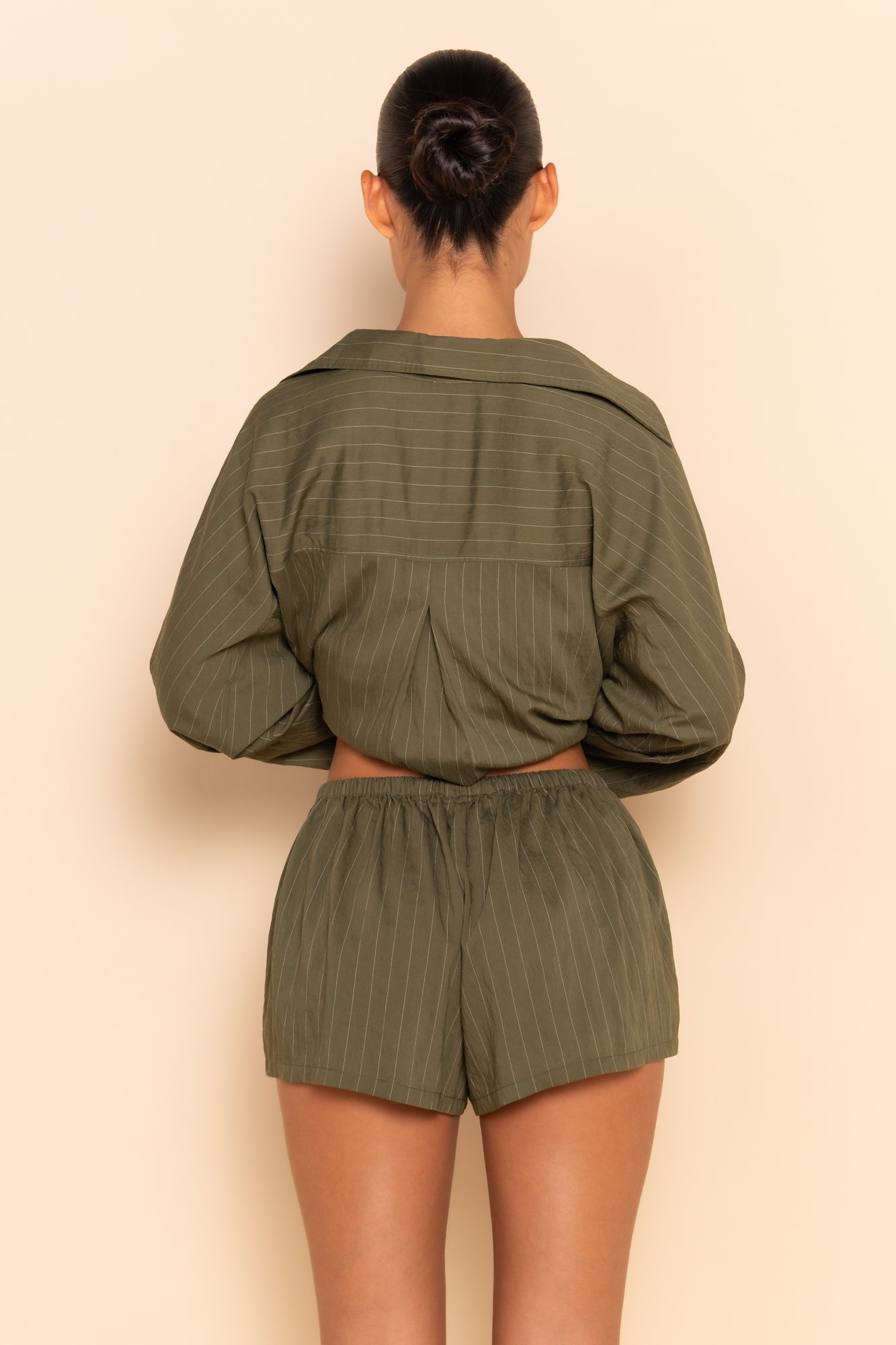 AMELIE SHORT - KHAKI STRIPE