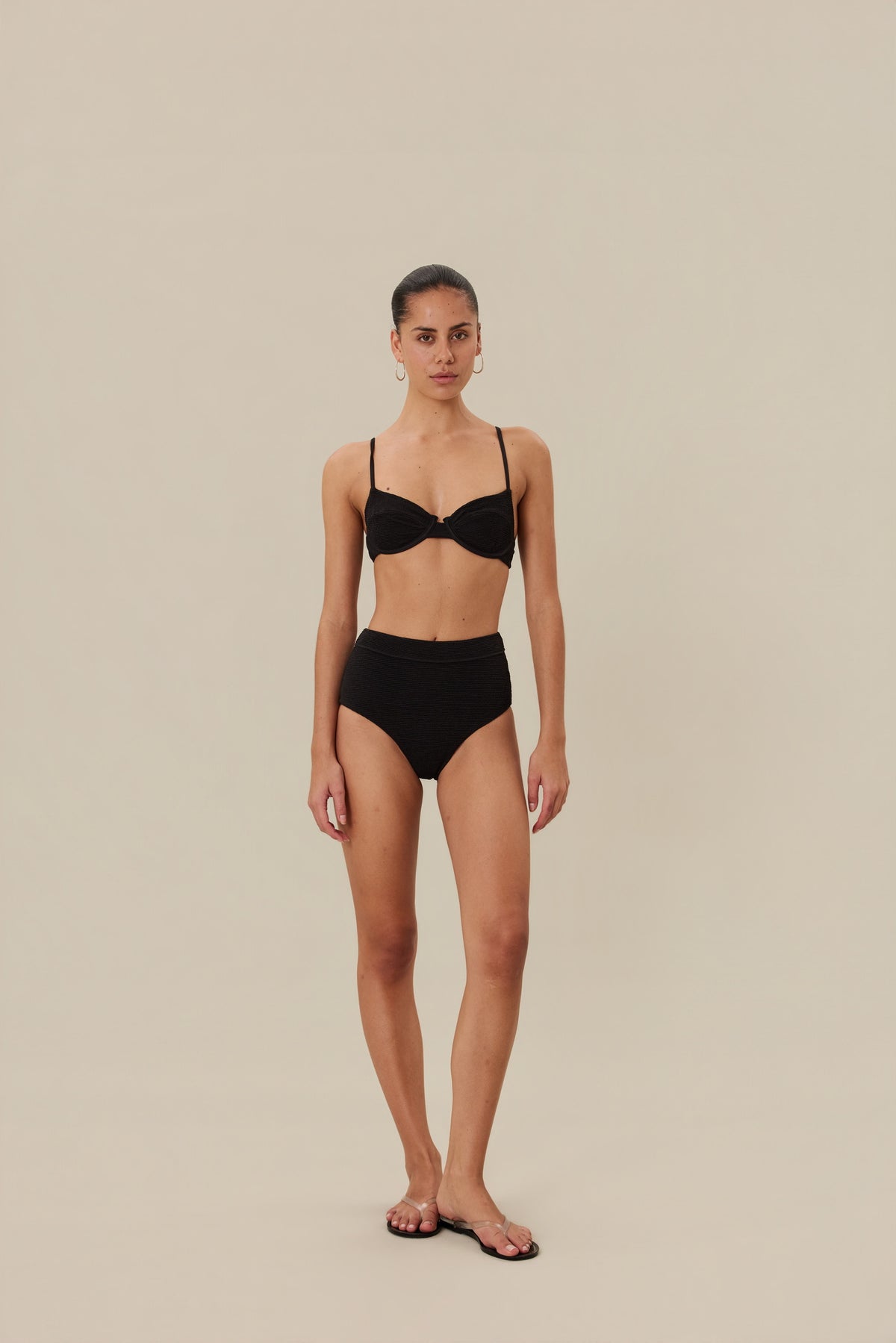 NAIA TOP - BLACK