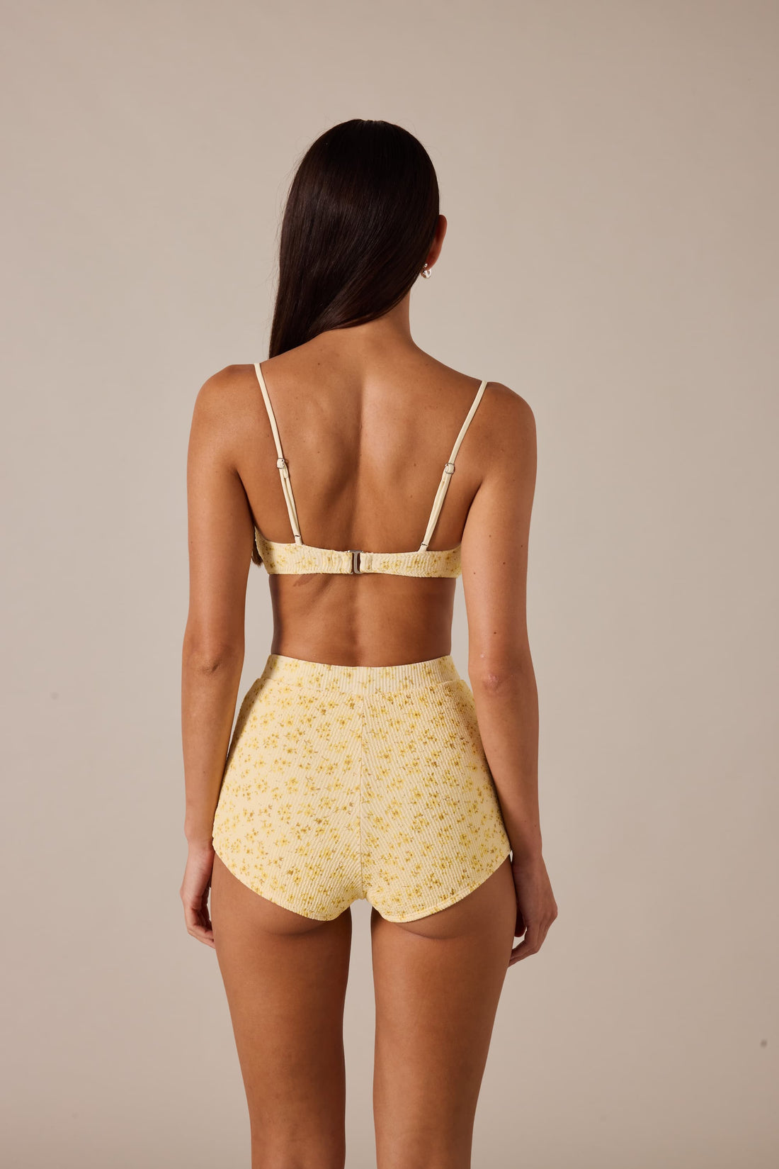 LOLA SHORT - MARIGOLD