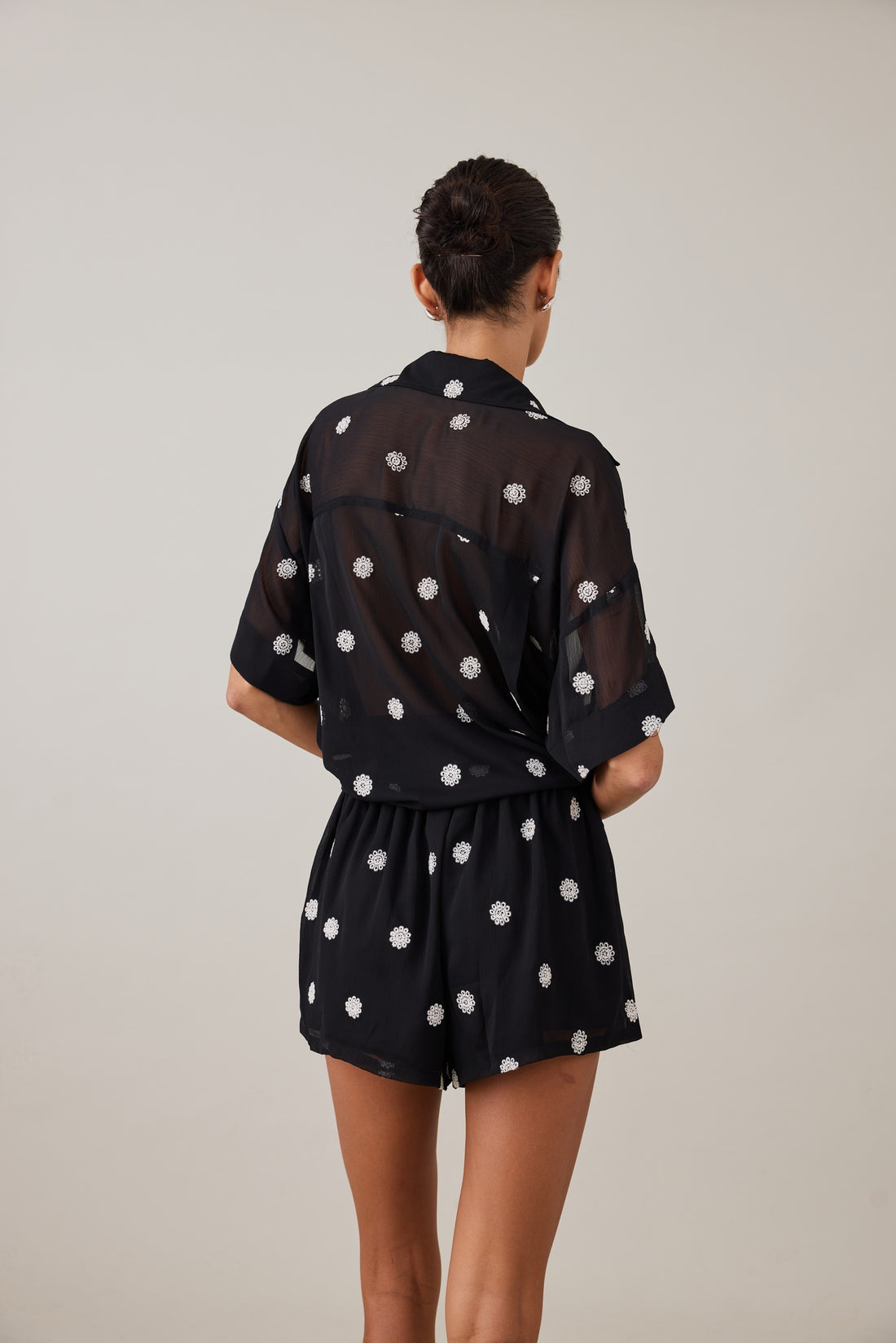 ELLE SHORT - BLOSSOM