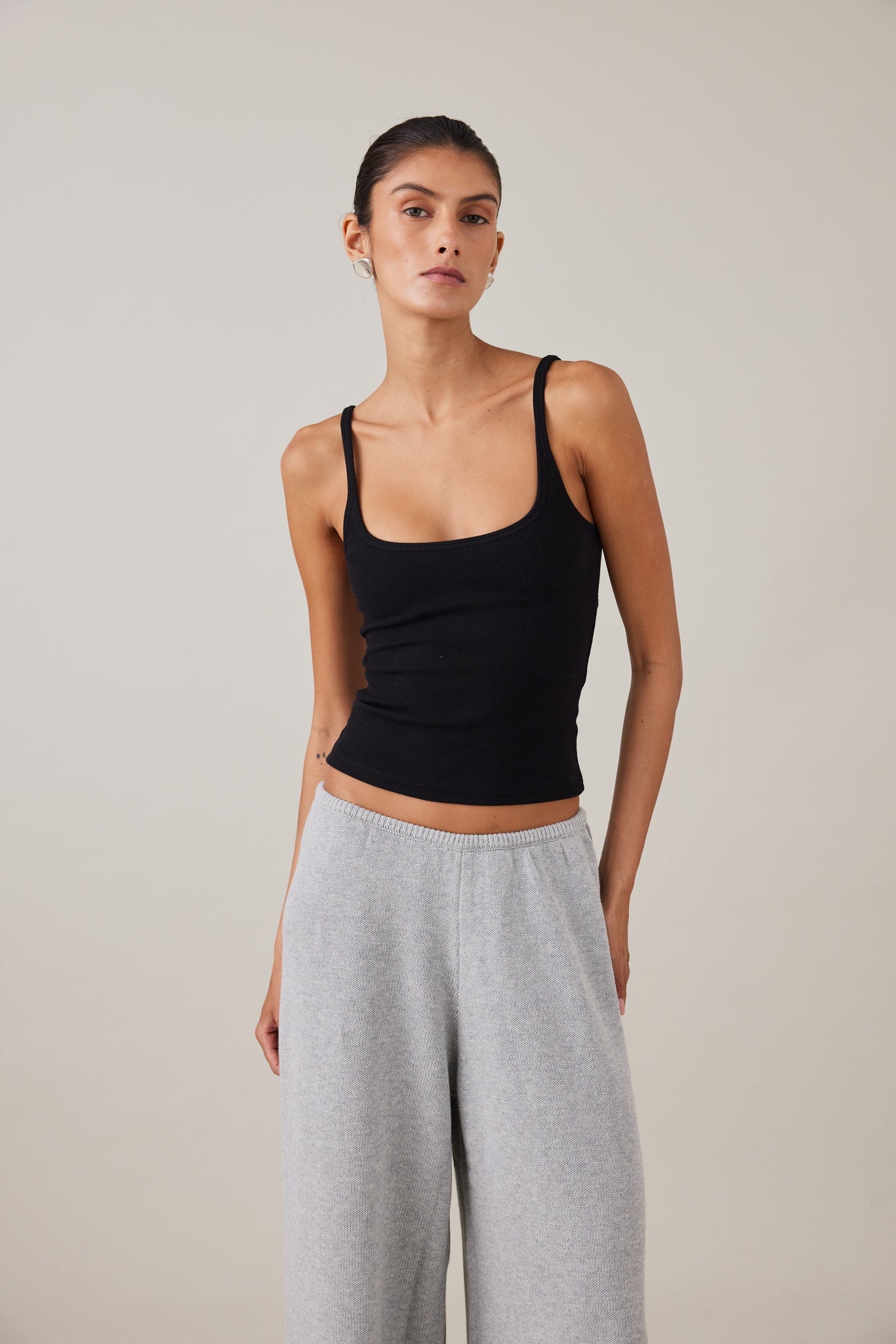 ANJA TANK - BLACK