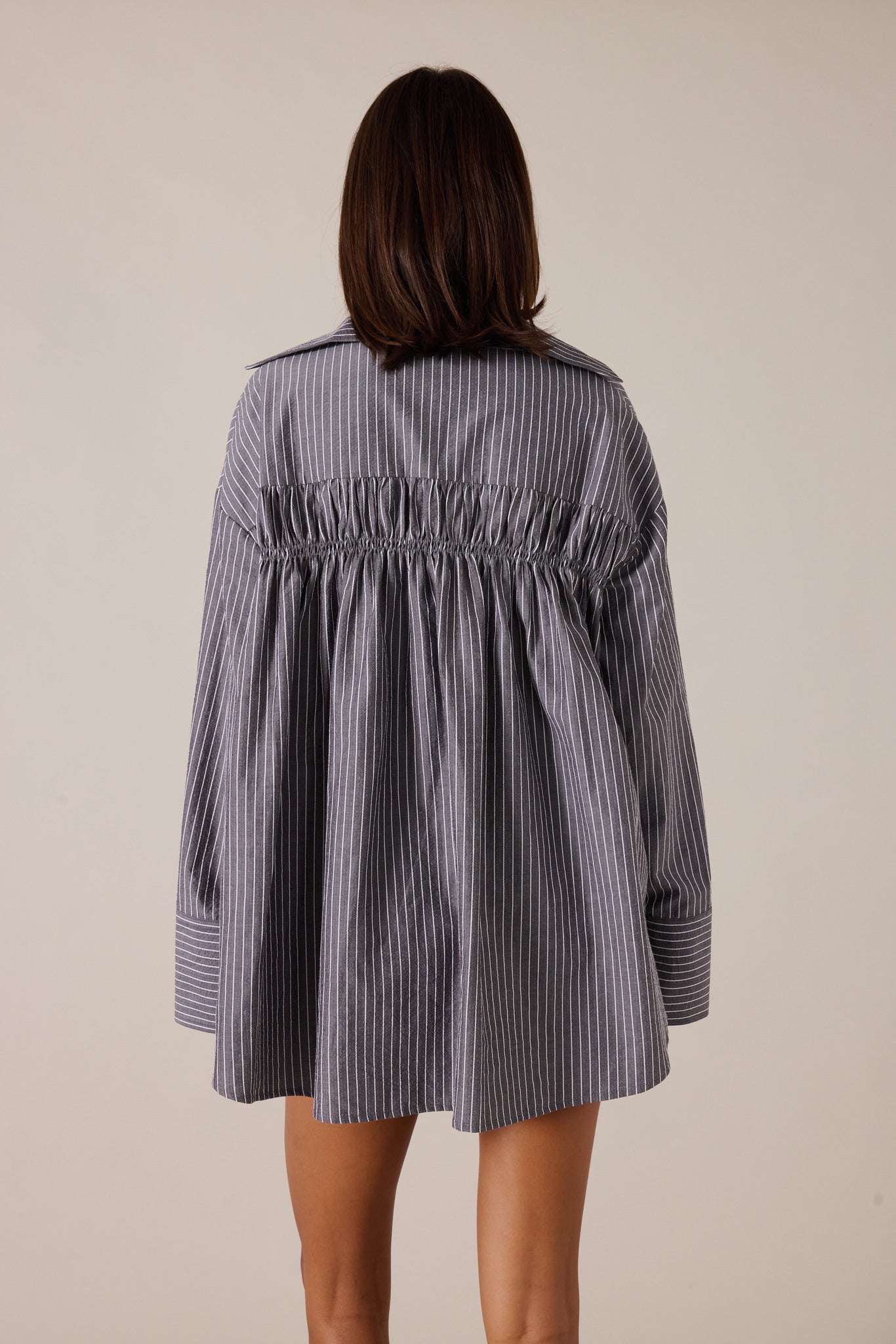 ISLA SHIRT - GRAPHITE