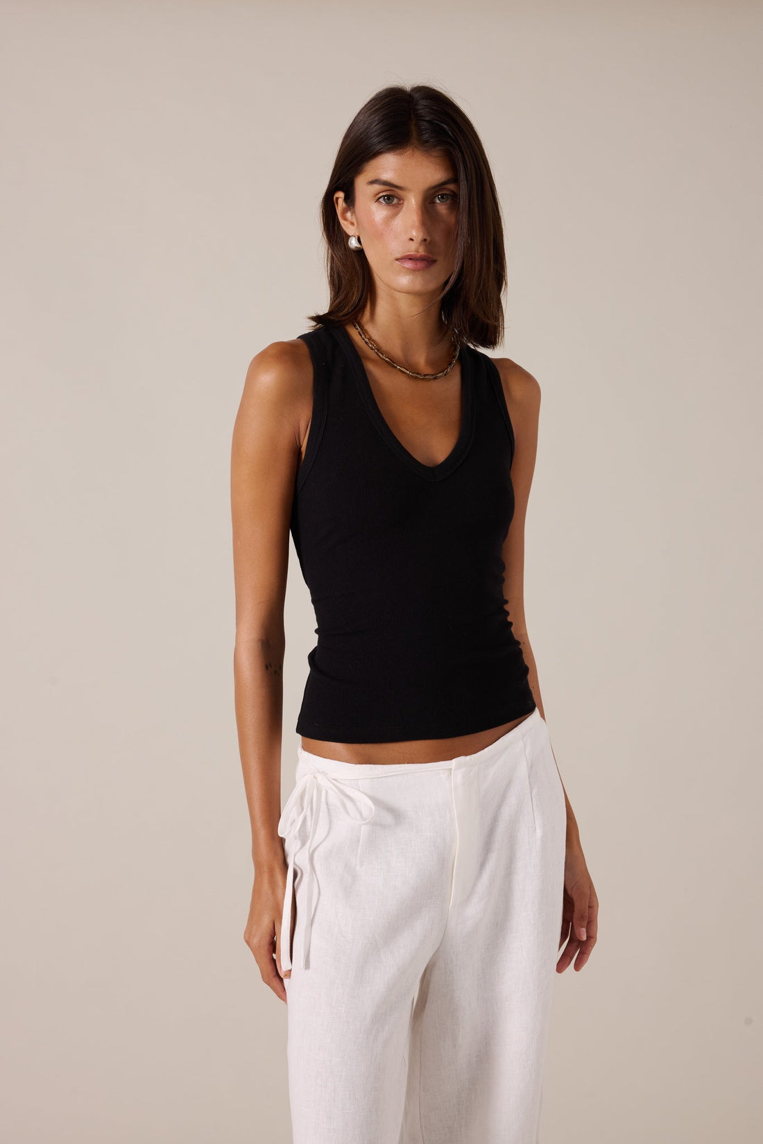 IRIS TANK - BLACK