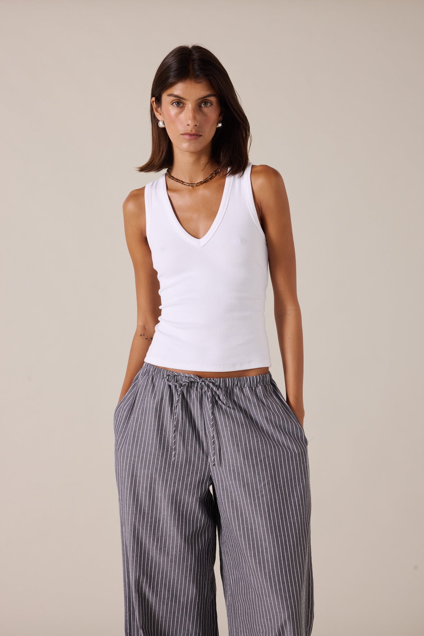 IRIS TANK - WHITE