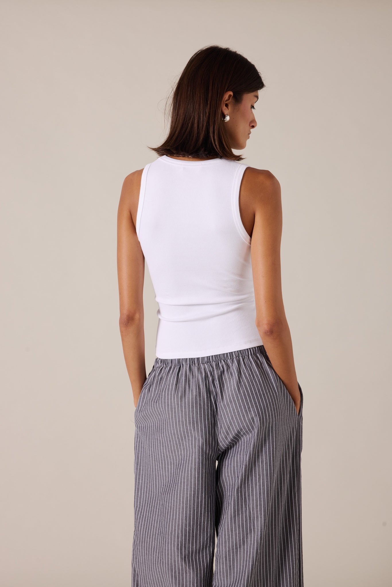 IRIS TANK - WHITE