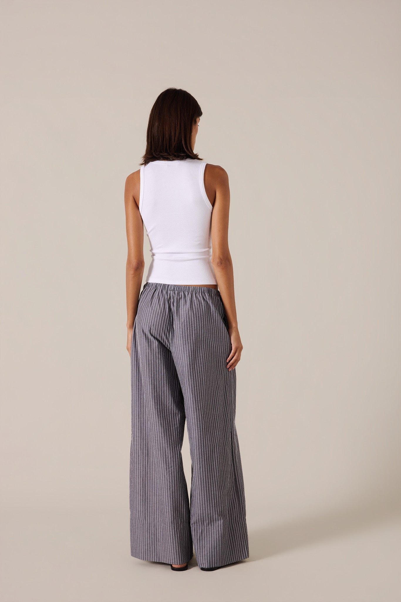 IRIS TANK - WHITE