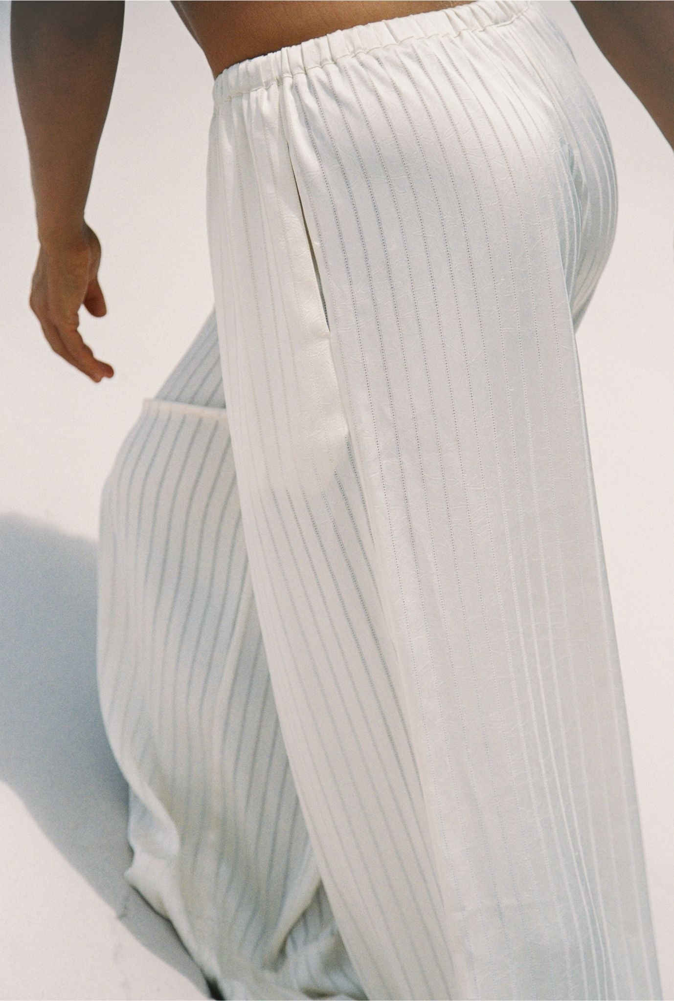 ARIES PANT - CREAM